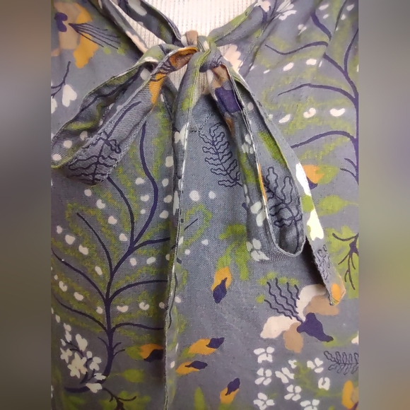 Grey Dress with garden pattern - Picture 5 of 5